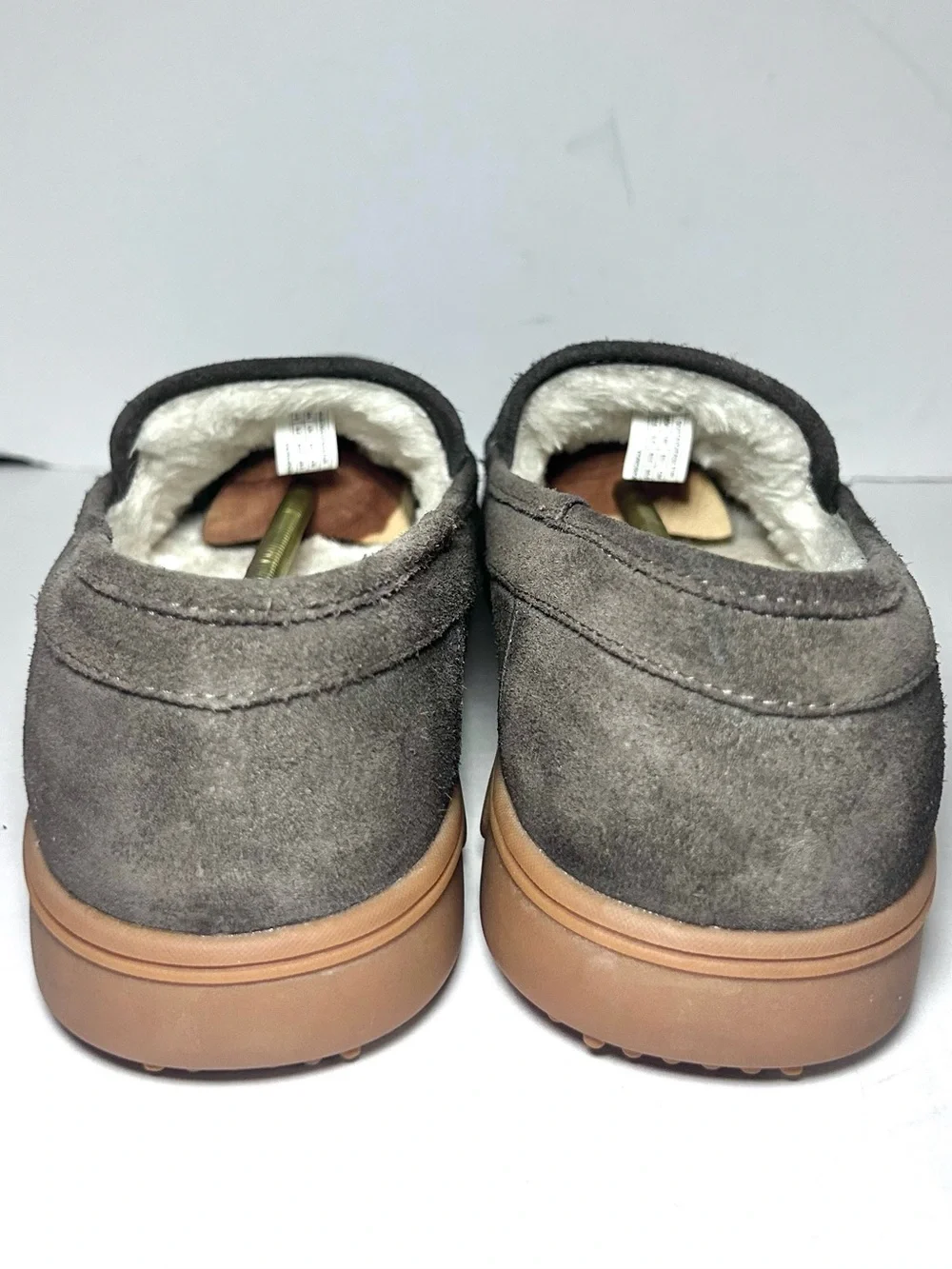 Vionic Gustavo Men’s 10.5 Orthotic Suede Slipper Gray Gum Sole